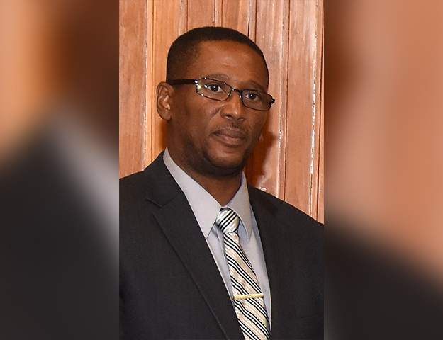 Chief Justice, President&rsquo;s wife for Marathon