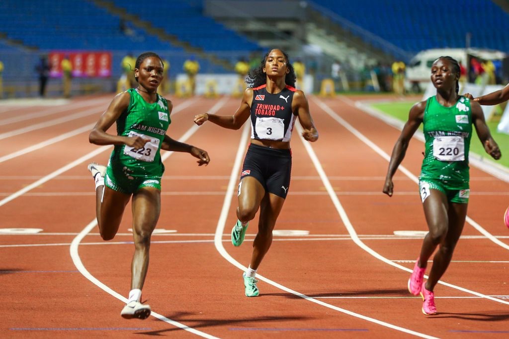 08_west_reaches_mens_400m_hurdles_final.jpg