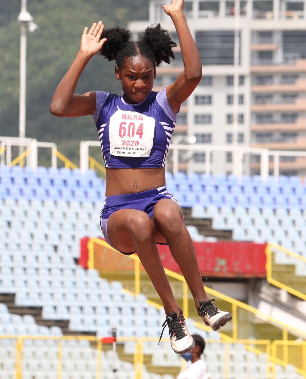 28_matthews_de_gannes_heptathlete_paul_tt_cyg_medal_quest.jpg
