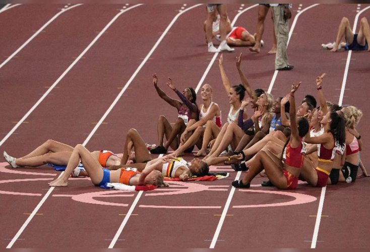 06_usa_struggle_track_finals.jpg